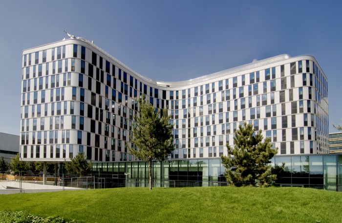 Courtyard by Marriott, Blick von der Trabrennbahn